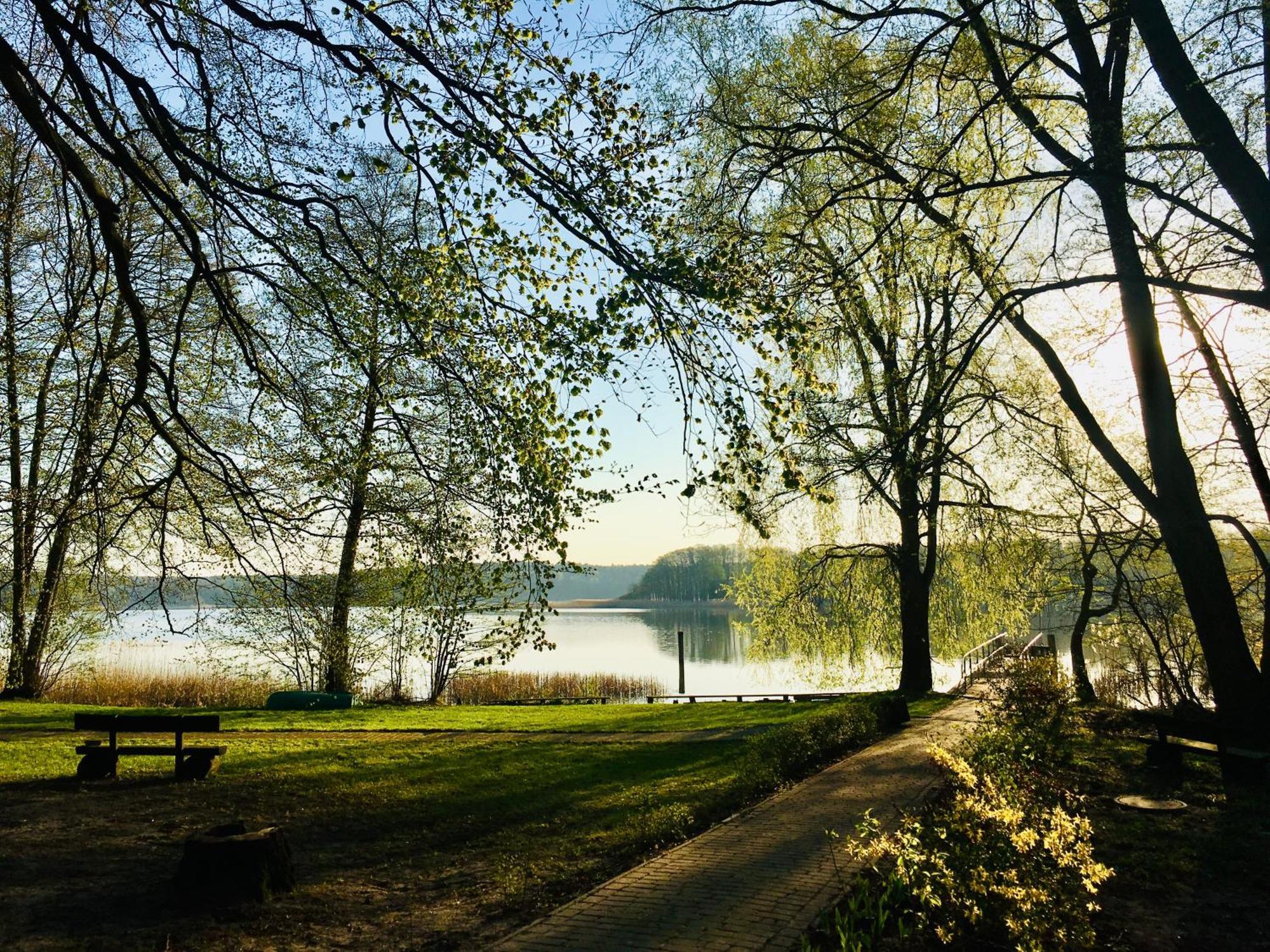 Waldschenke Stendenitz Uebernachten Im Wald Am See Neuruppin Exteriér fotografie